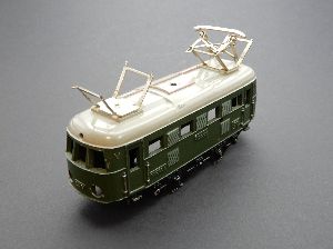 ES 800