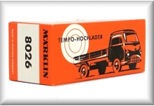 Schachtel mit der Nummer 8026, Preis pro St&uuml;ck.