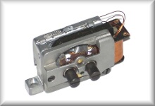 Kompletter Motor, schmale Version nur f&uuml;r Vorkriegsmodelle, Zinkguss, im Austausch (wenn Teile verwendet werden k&ouml;nnen) werden EUR 50,00 angerechnet, Preis pro St&uuml;ck.